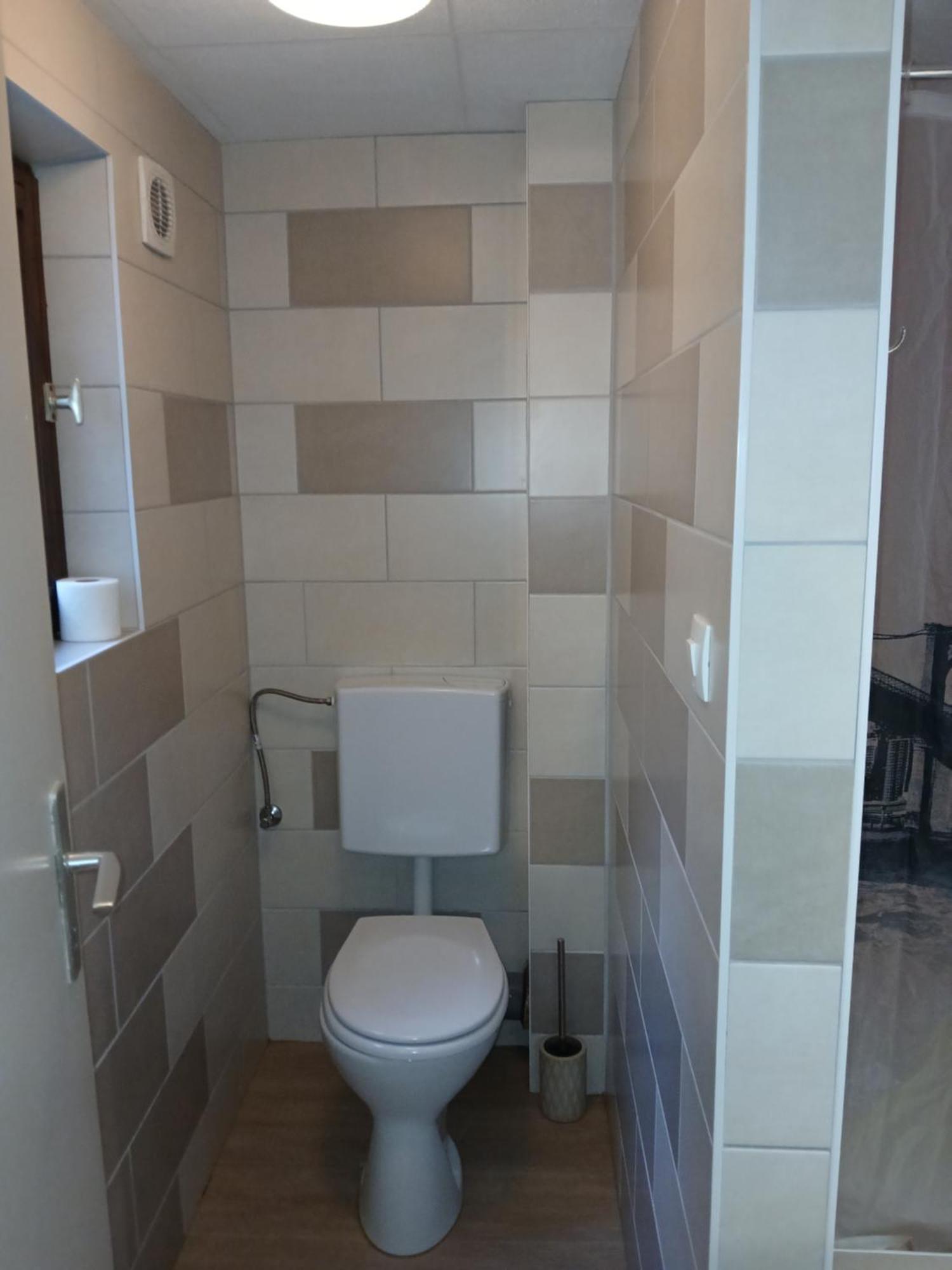 Charmant Petit Appartement Avec Bel Exterieur. サン・タマラン 部屋 写真