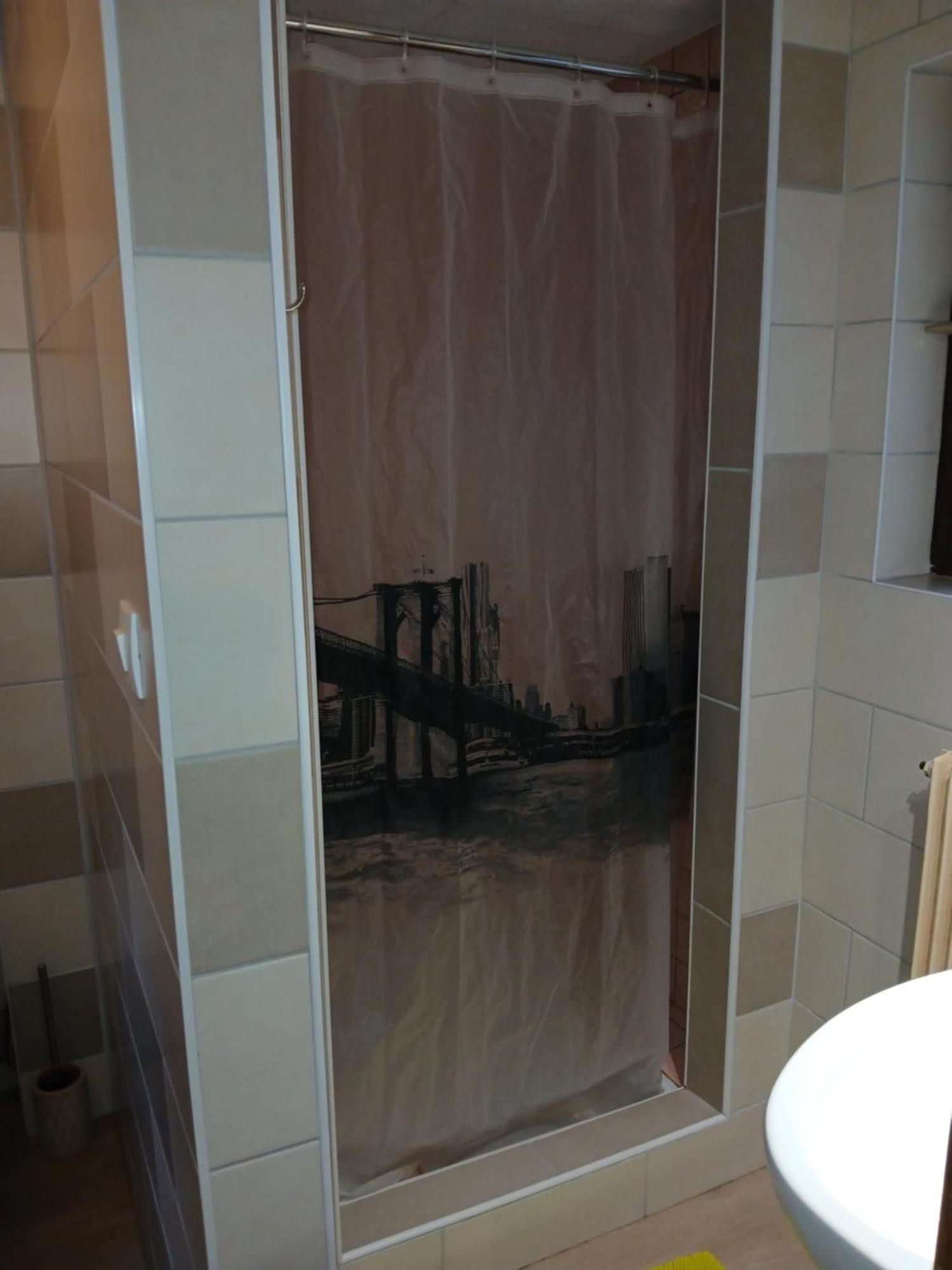 Charmant Petit Appartement Avec Bel Exterieur. サン・タマラン 部屋 写真